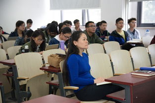 互聯(lián)網(wǎng)與共享經(jīng)濟背景下的創(chuàng)新電子商務(wù)模式分析——信息學院學術(shù)講座紀要
